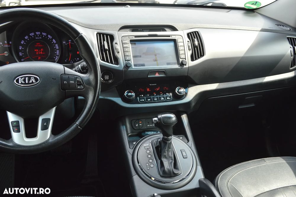Kia Sportage 2.0 CRDI 4WD Automatik Spirit - 8