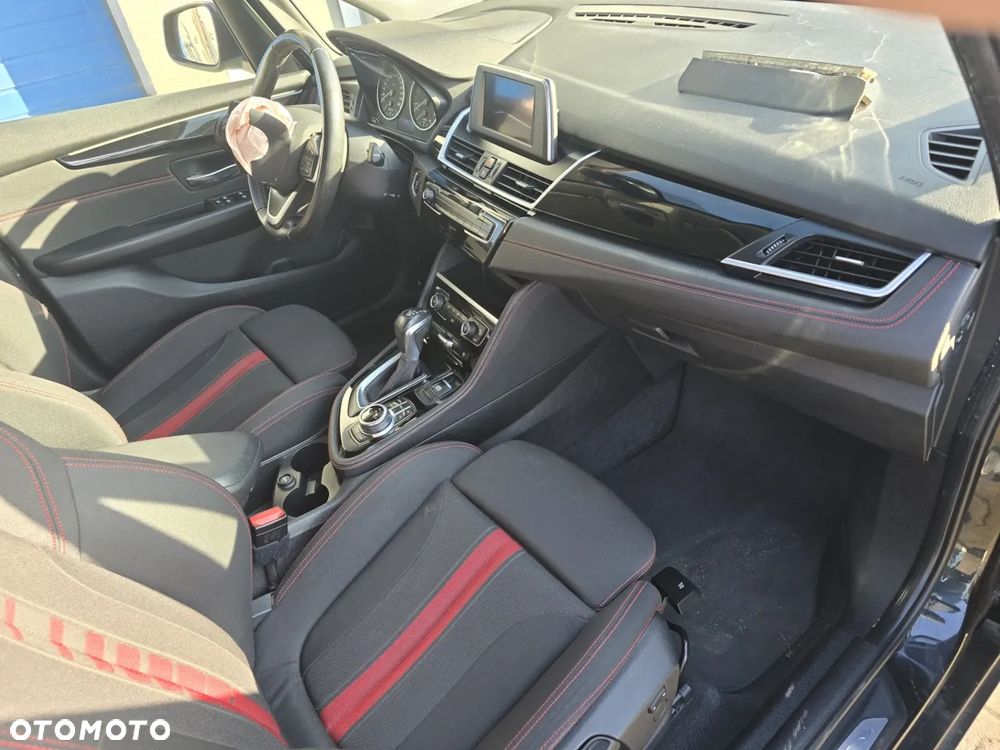 BMW Seria 2 216d Sport Line - 18