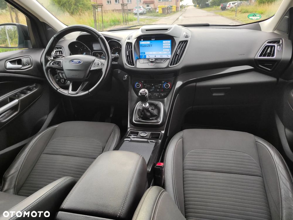 Ford Kuga 2.0 TDCi 4x4 Titanium - 6