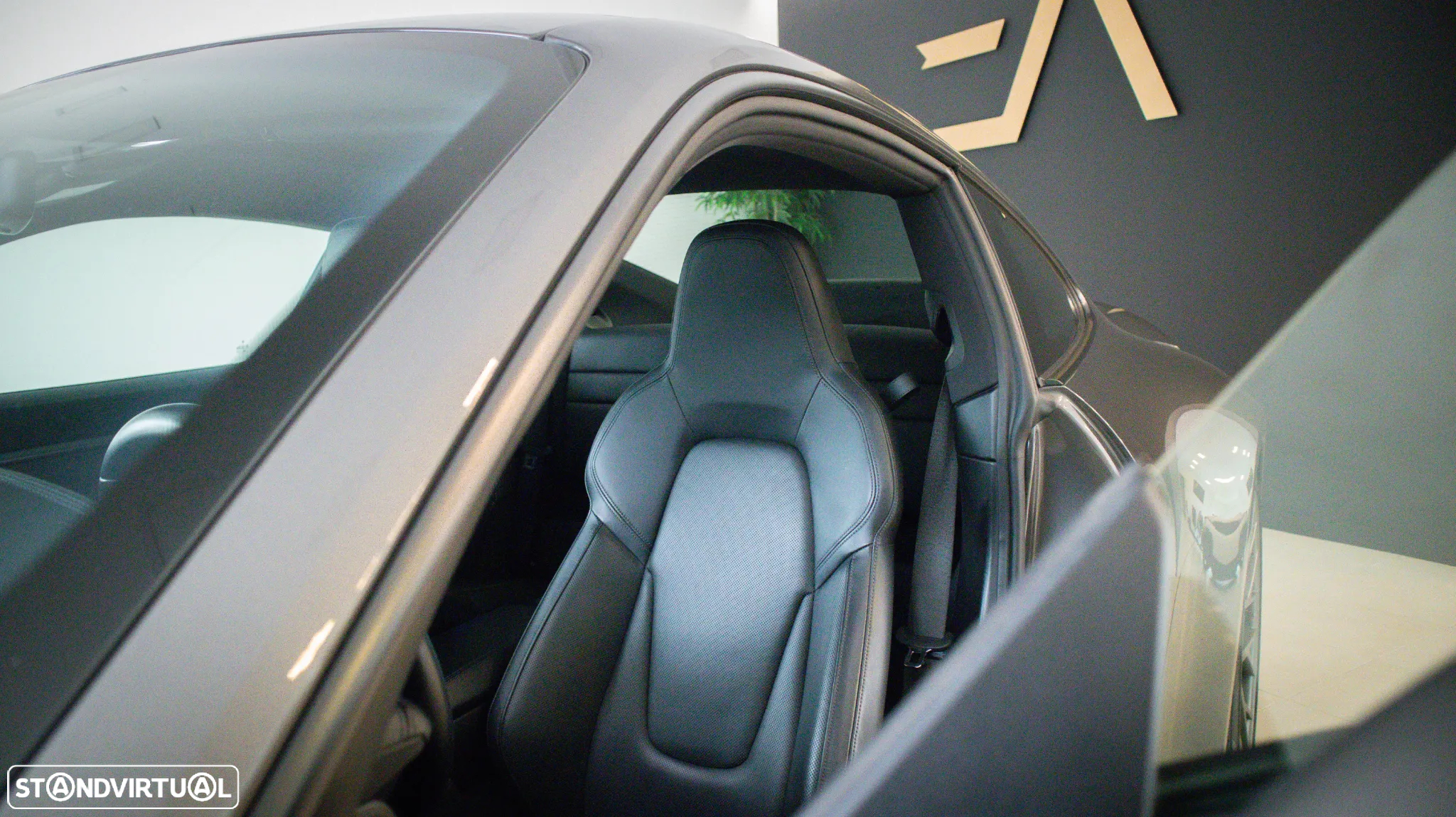 Porsche 911 (992) Carrera S PDK - 10