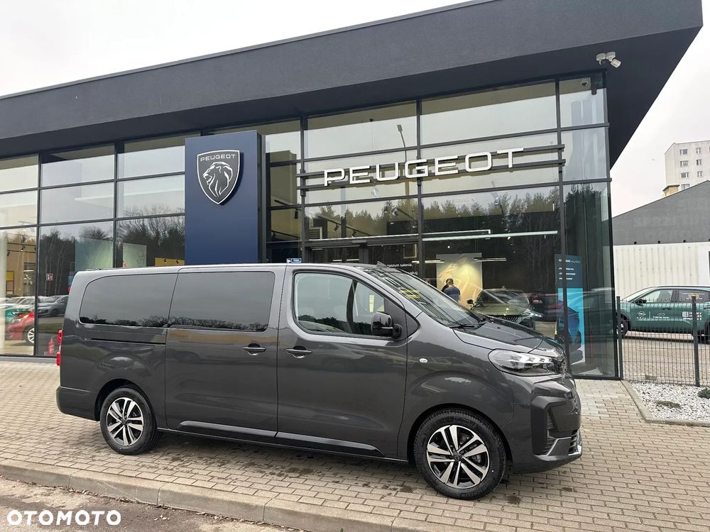 Peugeot Traveller 2.2 BlueHDi Long Business EAT8 - 1