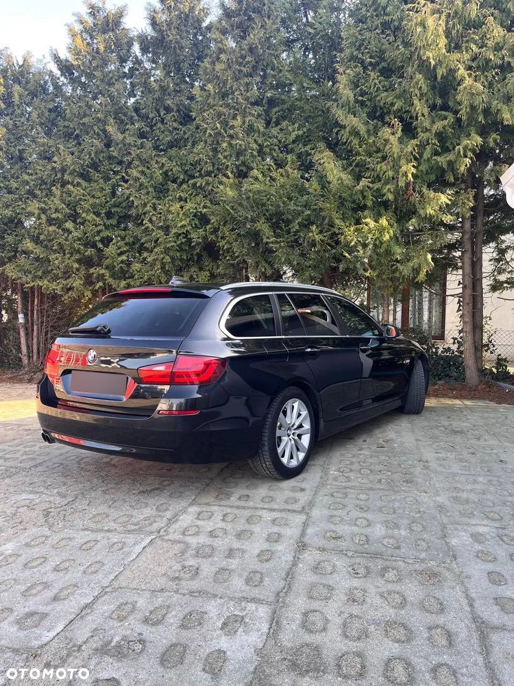 BMW Seria 5 525d - 3