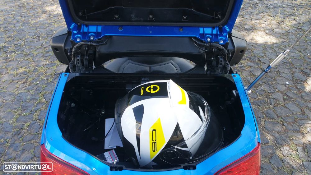 Honda Goldwing SC47E Airbag + Navi - 28