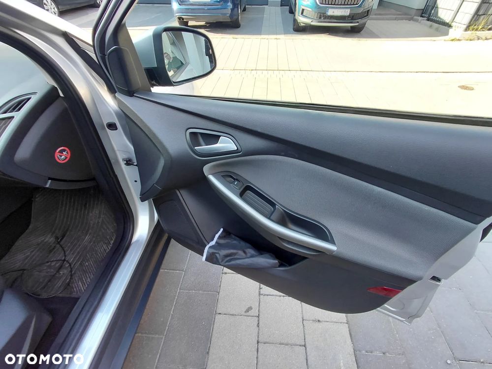 Ford Focus - 16