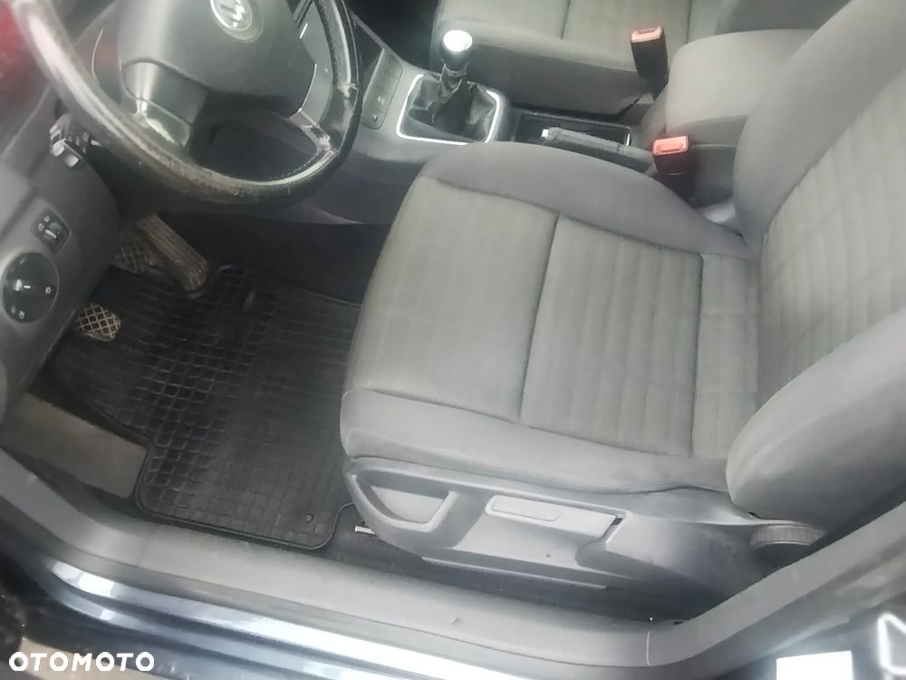 Volkswagen Golf Plus - 20