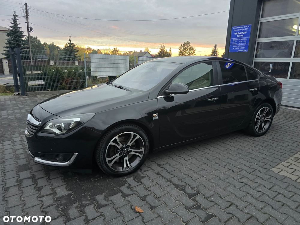Opel Insignia - 16