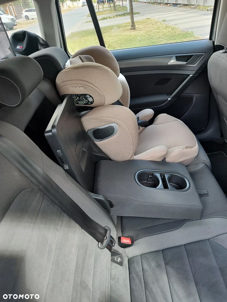 Volkswagen Golf - 18