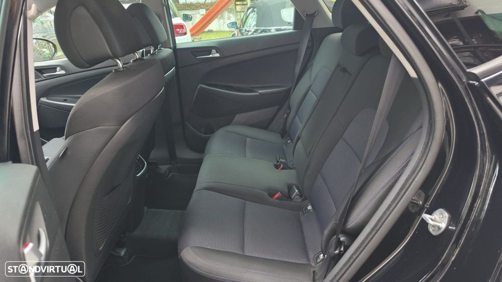 Hyundai Tucson 1.7 CRDi Premium - 14