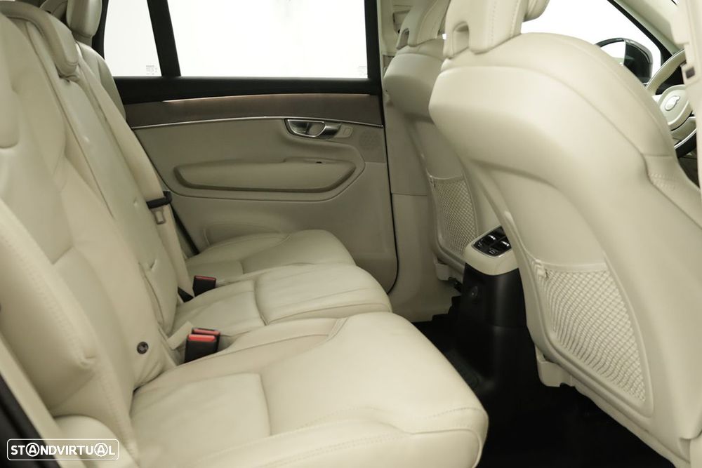 Volvo XC 90 2.0 T8 PHEV Plus Bright AWD - 25