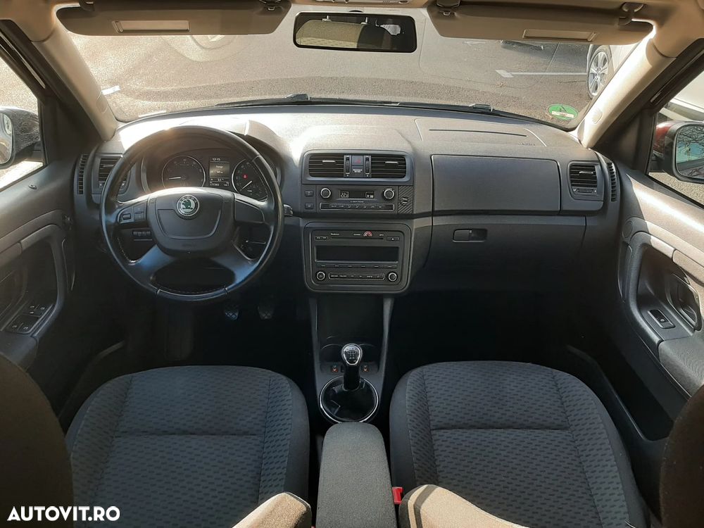 Skoda Roomster 1.2 TSI Comfort PLUS EDITION - 28