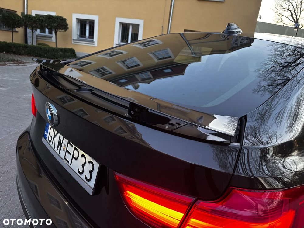 BMW 3GT 318d Luxury Line - 11