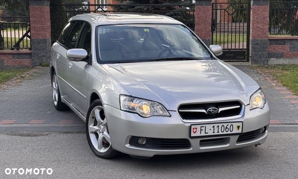 Subaru Legacy - 28