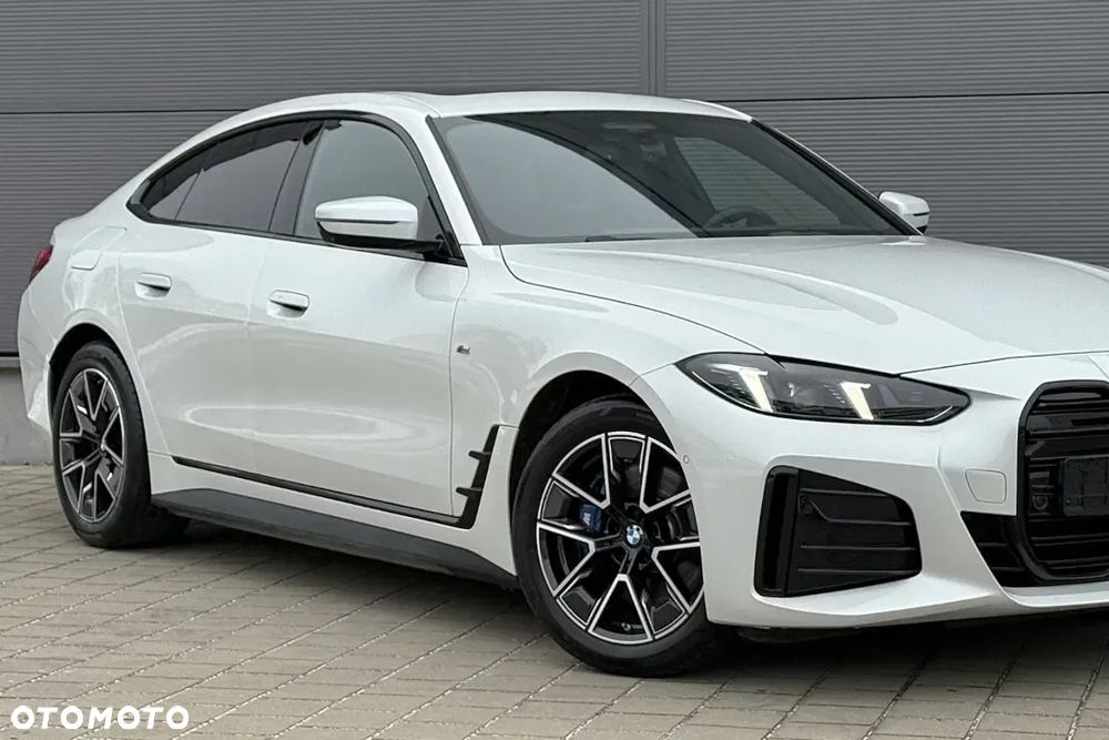 BMW i4 83.9kWh eDrive 40 M Sport - 13