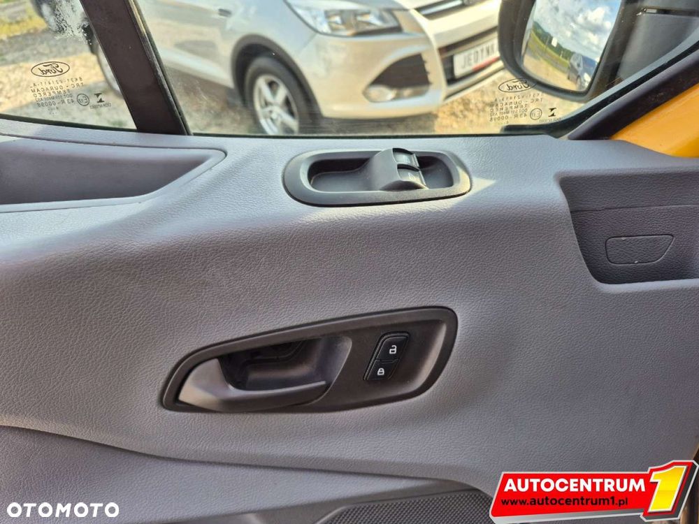 Ford Transit - 17