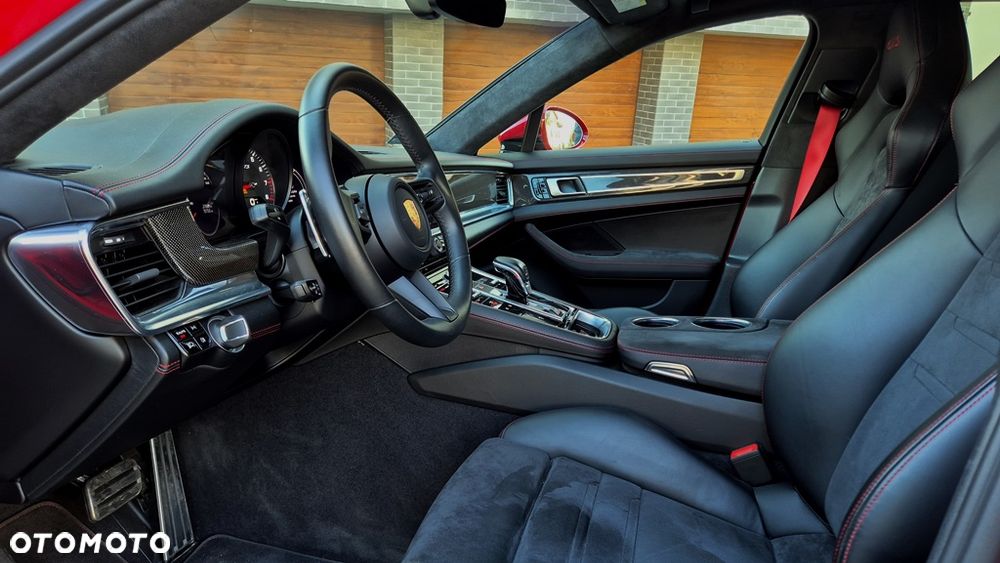 Porsche Panamera - 21