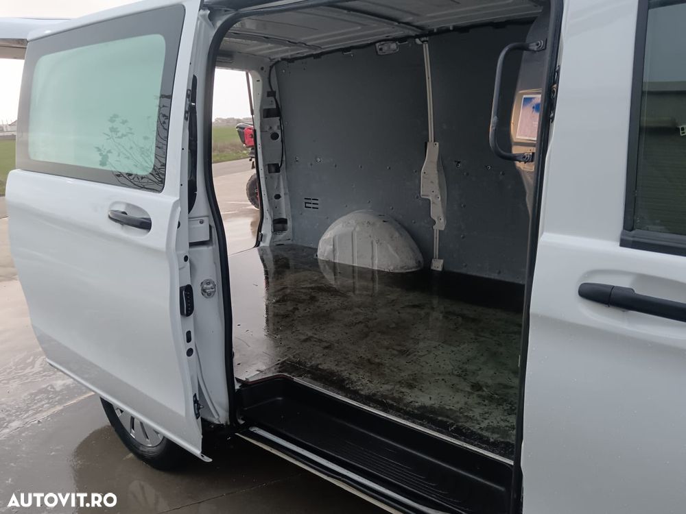 Mercedes-Benz Vito 114 CDI (BlueTEC) Tourer Extralang PRO - 11