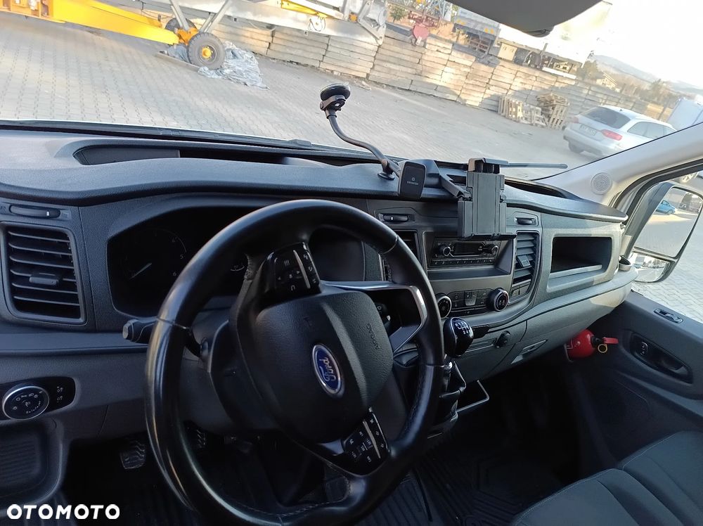 Ford Transit - 8