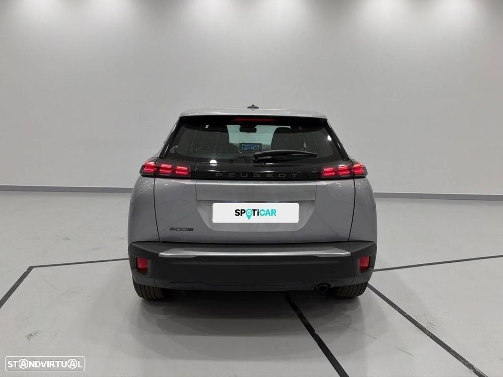 Peugeot 2008 1.2 Style - 4