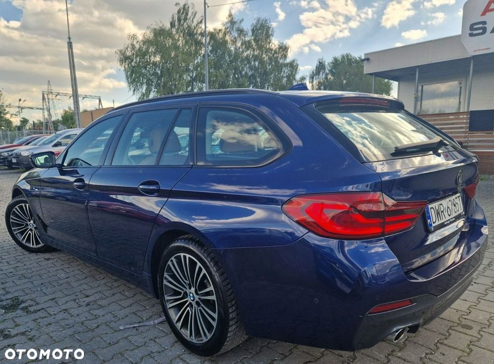 BMW Seria 5 520d M Sport Edition - 3