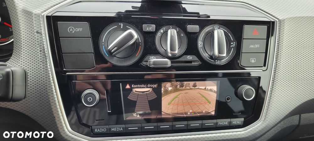 Volkswagen up! - 16