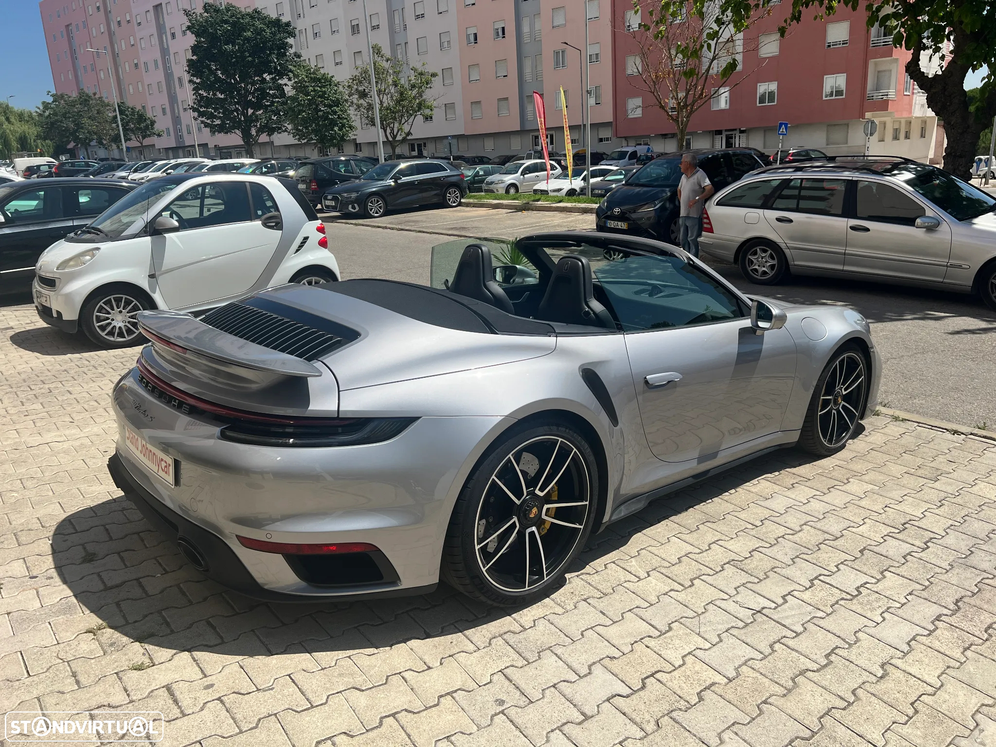 Porsche 911 (992) Turbo S Cabriolet - 11