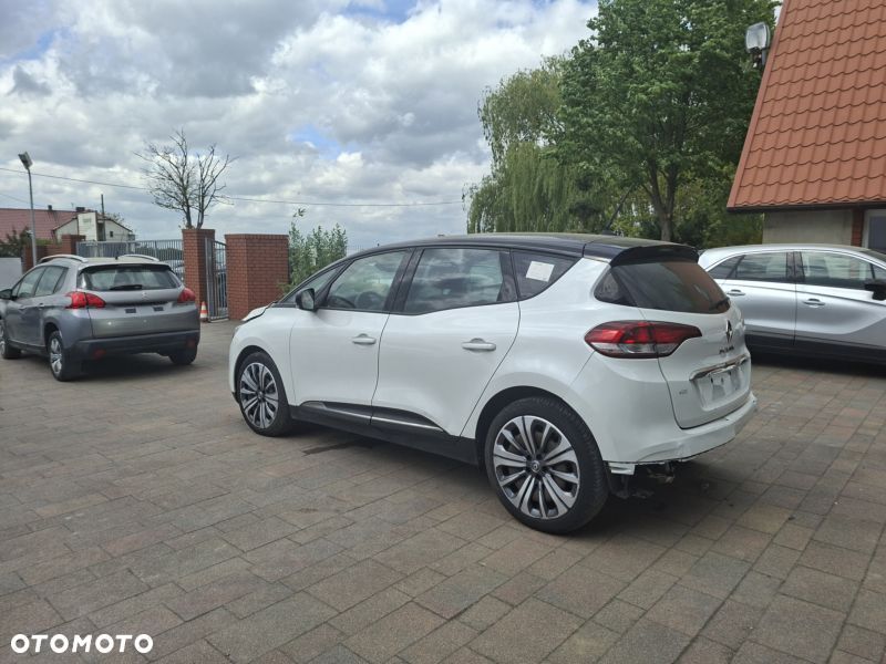 Renault Scenic - 10