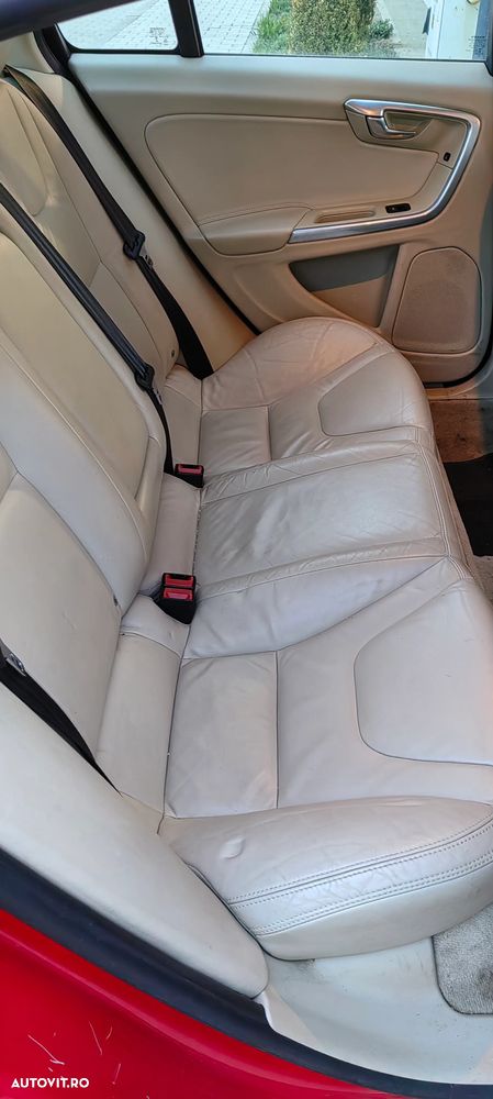 Volvo S60 D5 Start-Stop Basic - 17