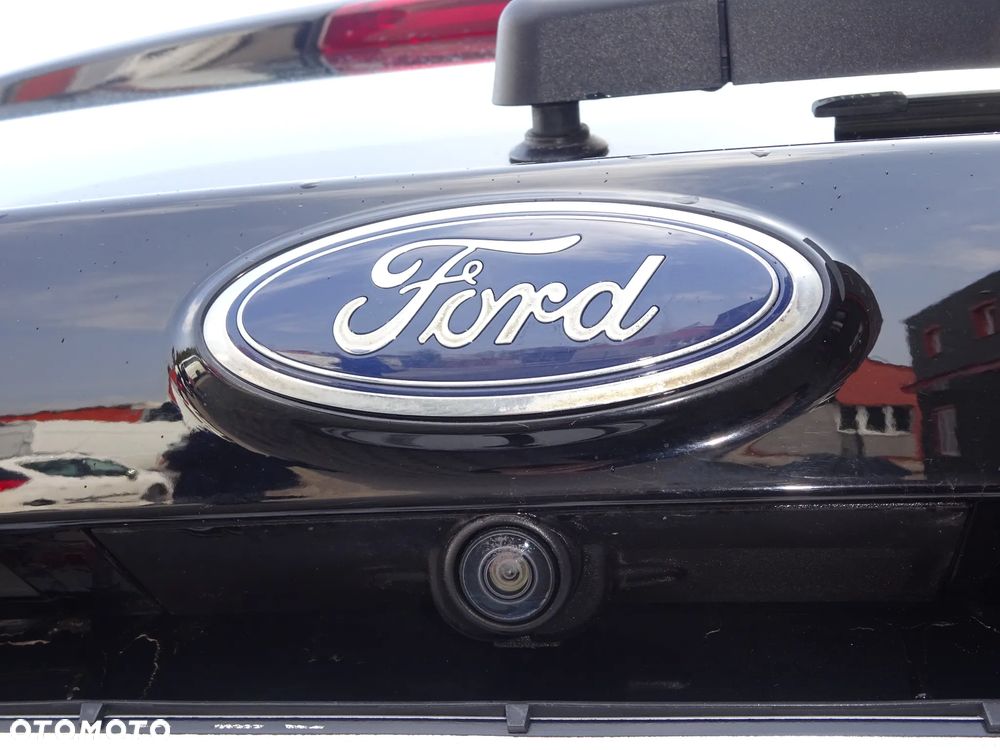 Ford Kuga - 7