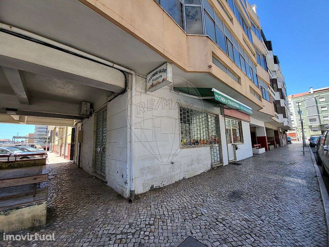 Loja  para arrendamento - Grande imagem: 3/21