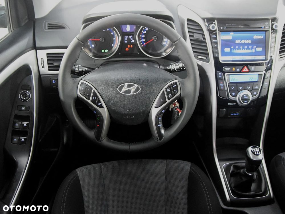 Hyundai i30 1.6 GDI Comfort - 17