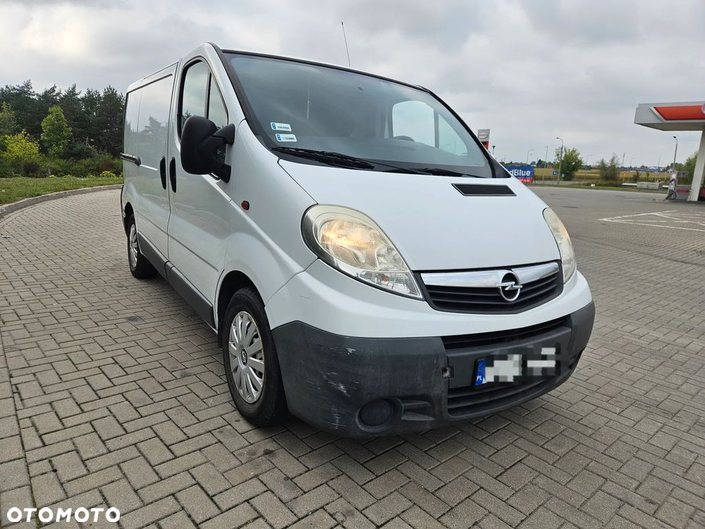 Opel VIVARO - 2