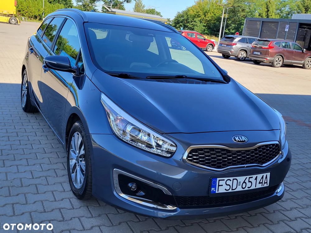 Kia Ceed 1.4 L Business Line Plus - 4