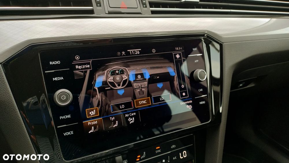 Volkswagen Passat 2.0 TSI Business DSG - 15