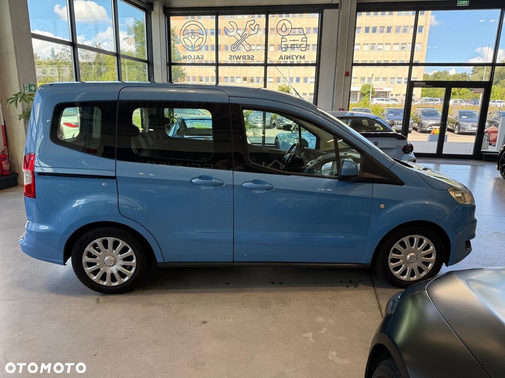 Ford Tourneo Courier 2015 photo 4