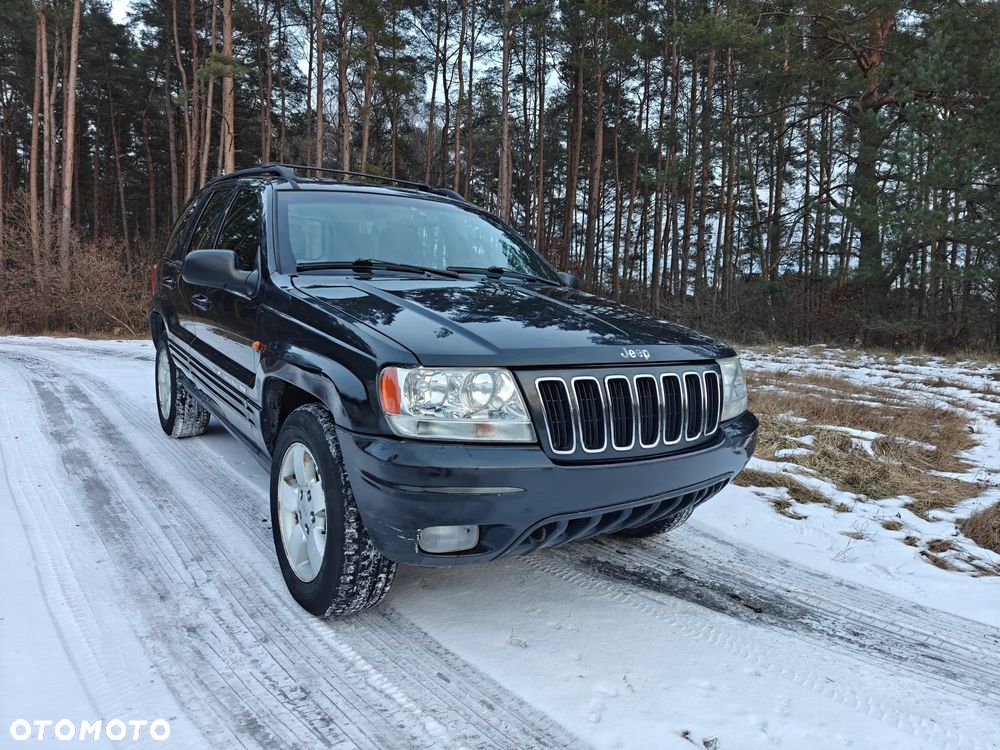 Jeep Grand Cherokee - 1