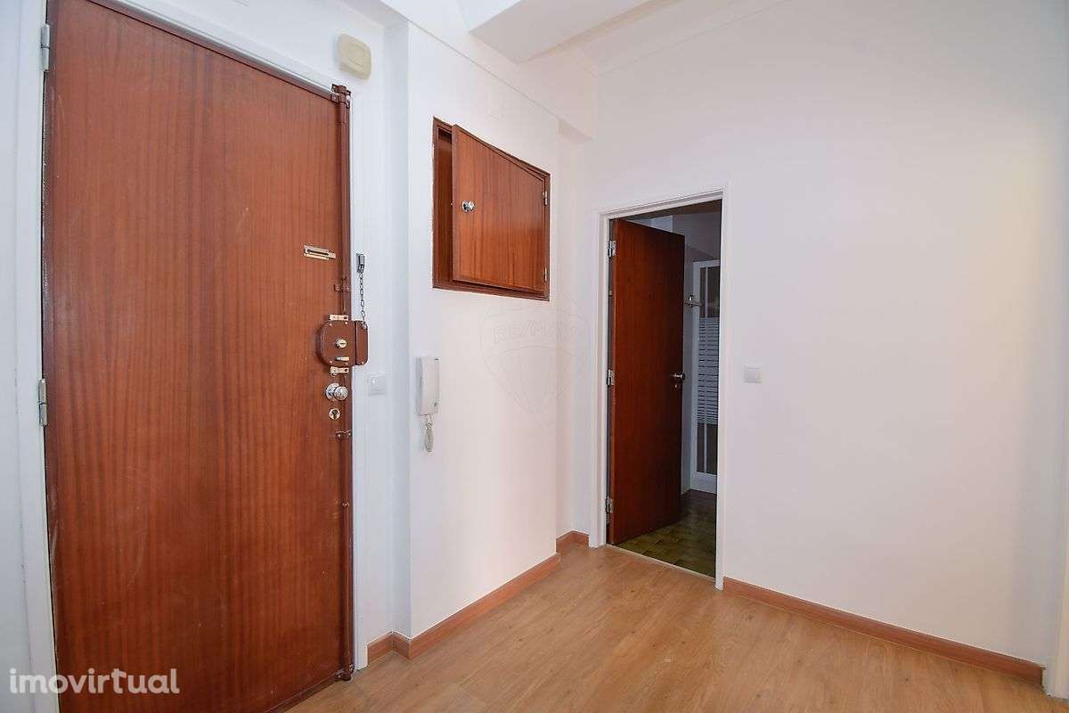 Apartamento T2 para arrendamento - Grande imagem: 2/24