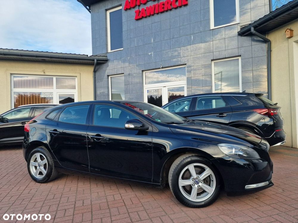 Volvo V40 T3 Kinetic - 12