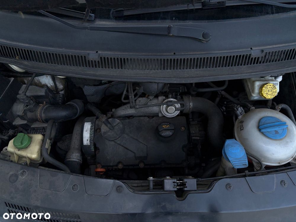 Volkswagen transporter t5 - 11