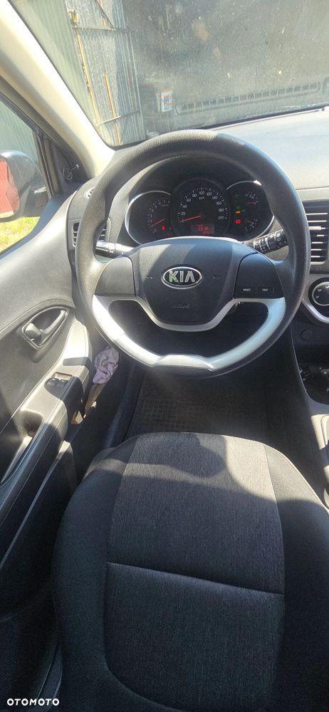 Kia Picanto 1.0 L - 9