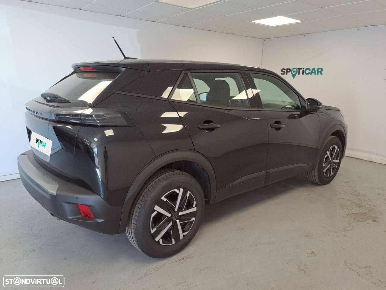 Peugeot 2008 1.2 PureTech Style - 4