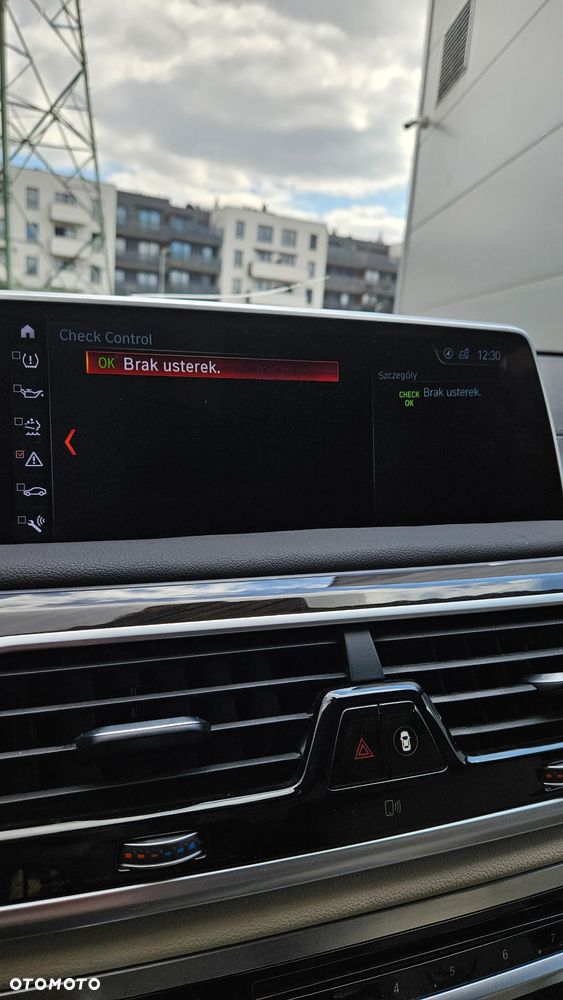 BMW Seria 7 730d - 23