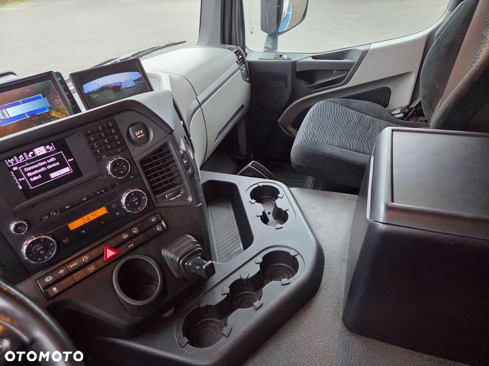 Mercedes-Benz atego antos - 18