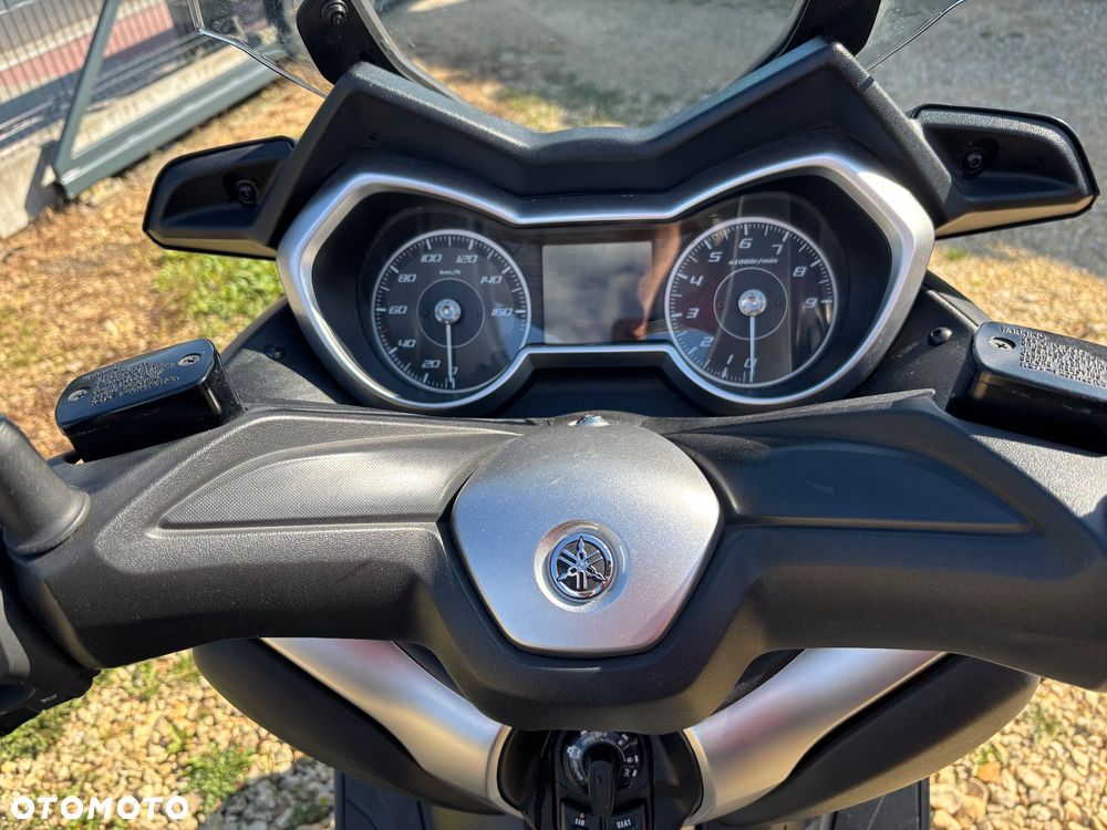 Yamaha X-max - 13