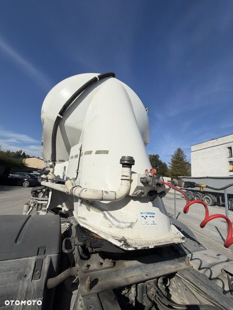Spitzer SF 2737/2P Naczepa do przewozu materiałów sypkich - 8