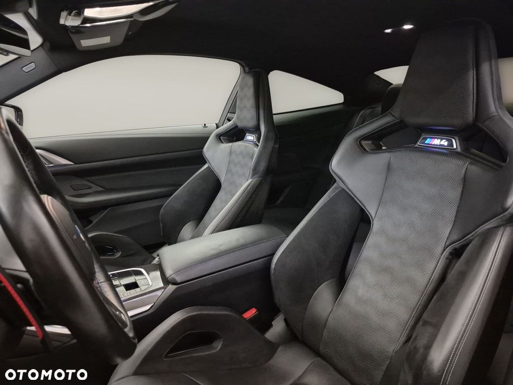 BMW M4 Competition M xDrive sport - 13