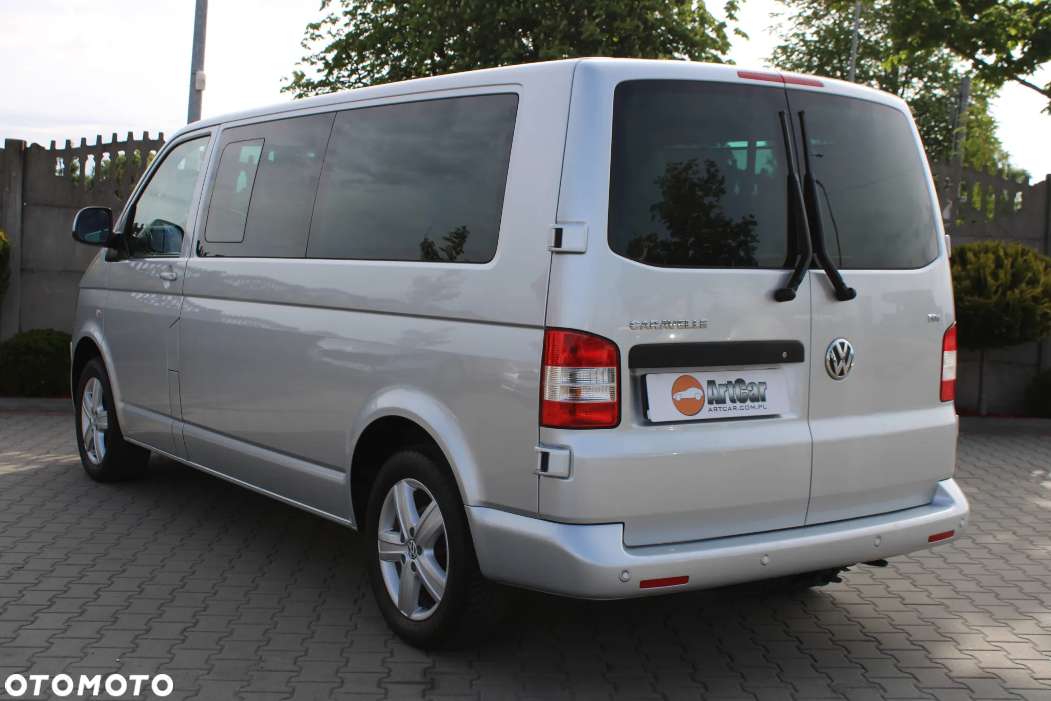 Volkswagen Caravelle - 16