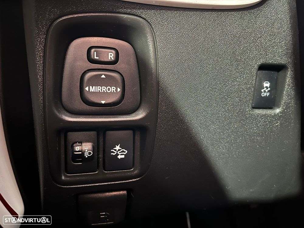 Peugeot 108 1.2 PureTech Top! Roland Garros - 22