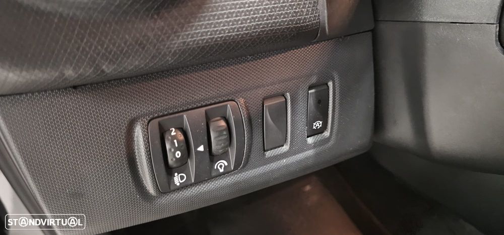 Renault Clio Sport Tourer - 15