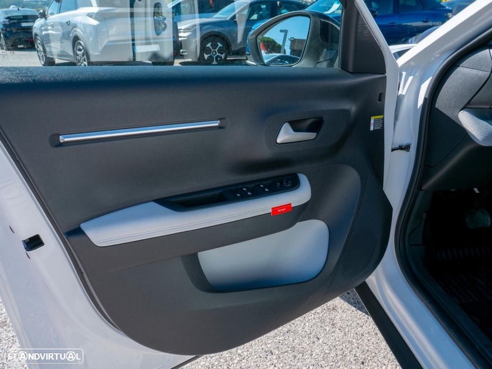 Citroën e-C3 MAX - 21