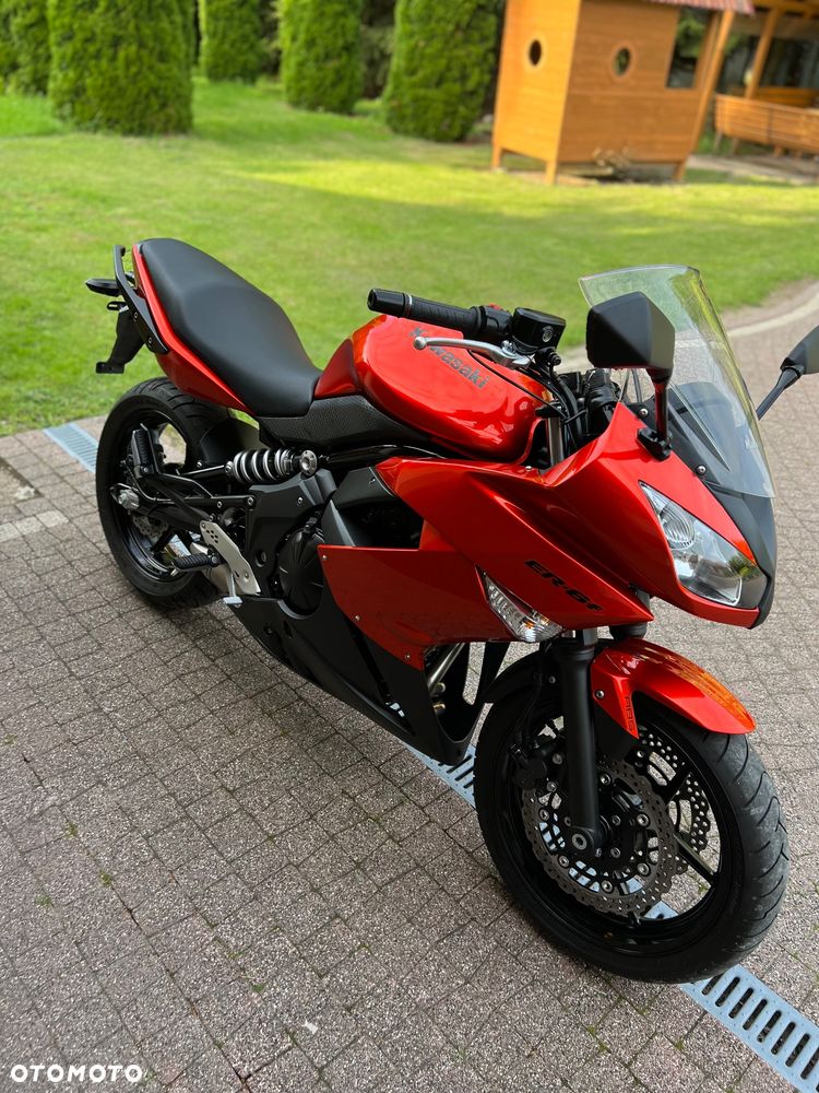 Kawasaki ER - 7